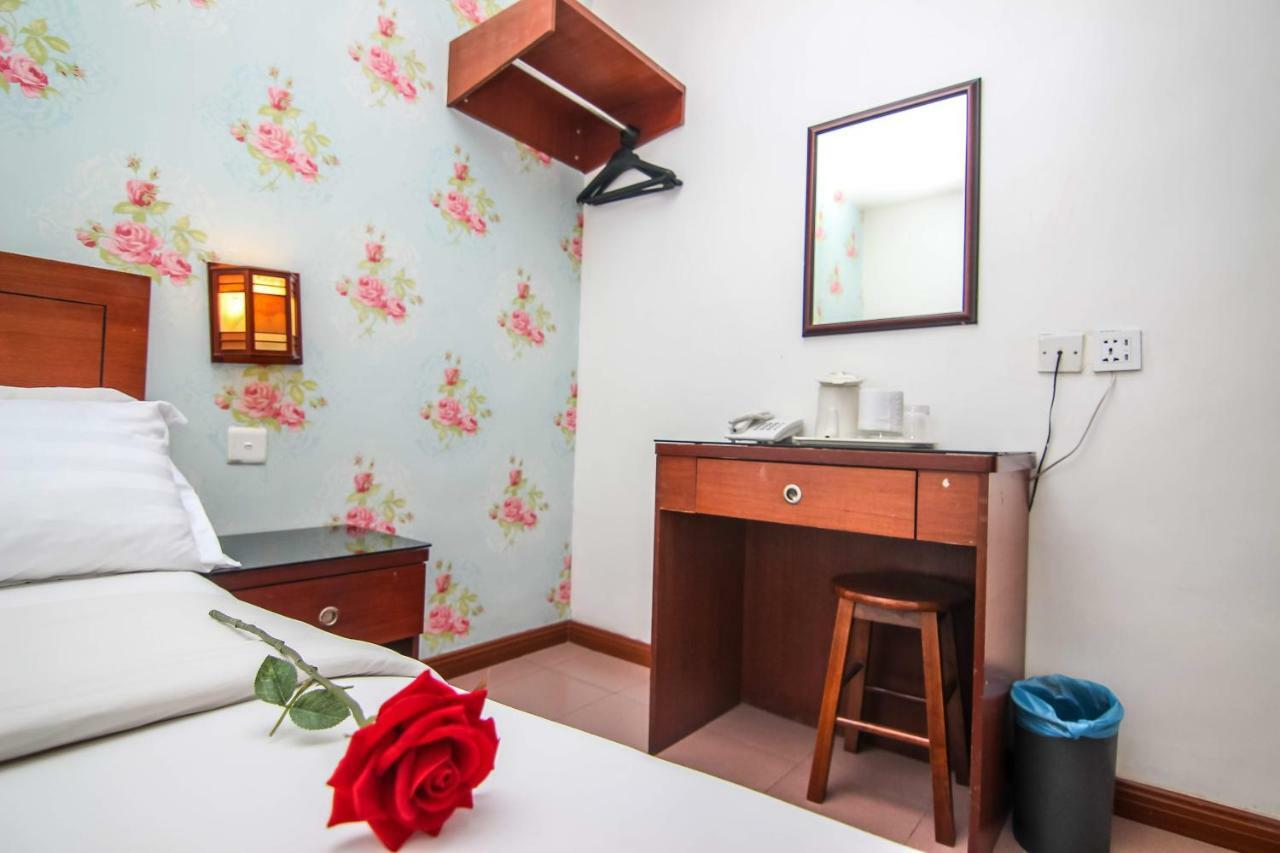 Rose Cottage Hotel Taman Daya Johor Bahru Extérieur photo
